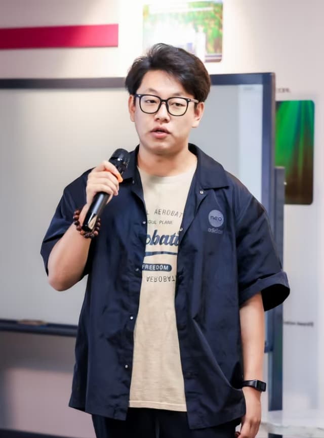 Photo of Chenming Shang