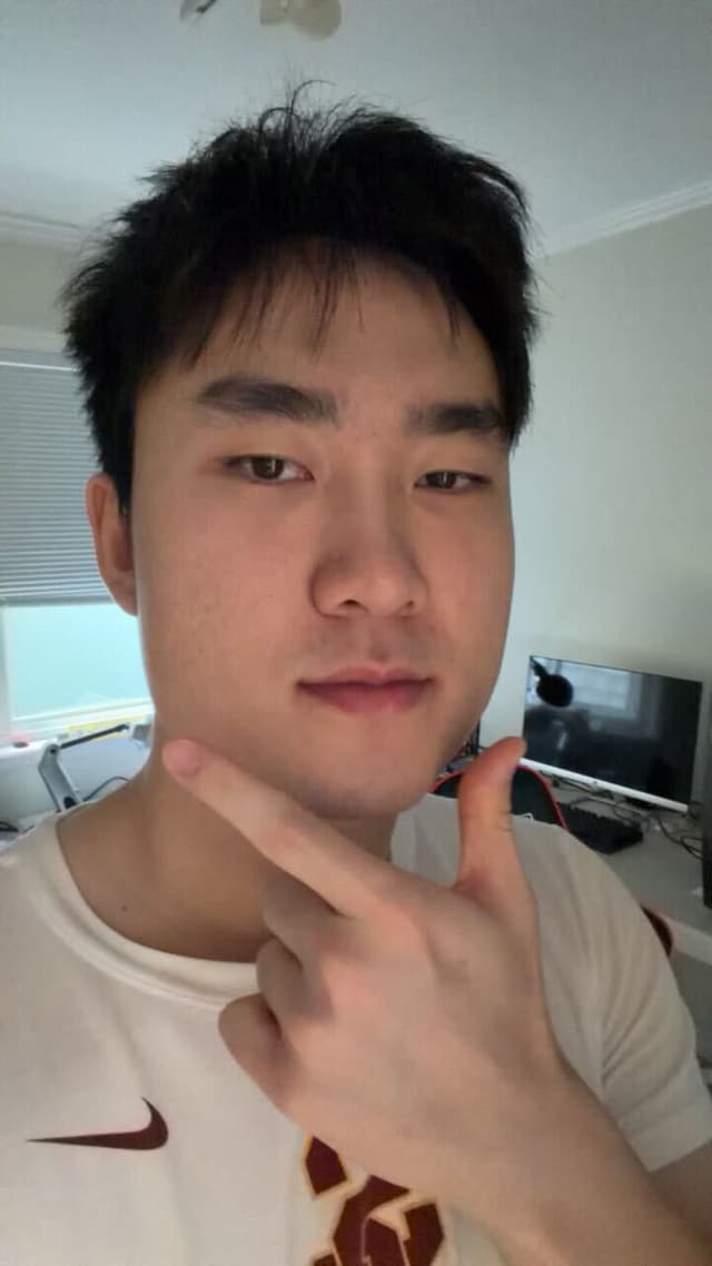 Photo of Jun Jie Ou Yang